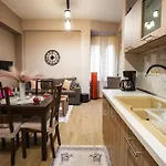 Διαμέρισμα Mary's Cozy *