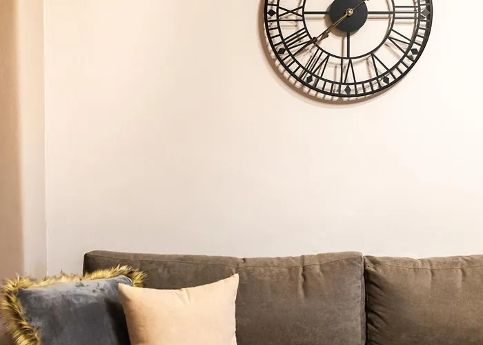 Mary's Cozy * Pírgos